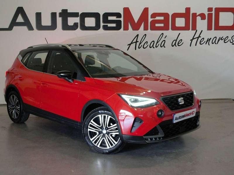 Negro Usado 2024 Seat Arona FR SUV | 16.990 € (Buen precio) - Imagen 1/4