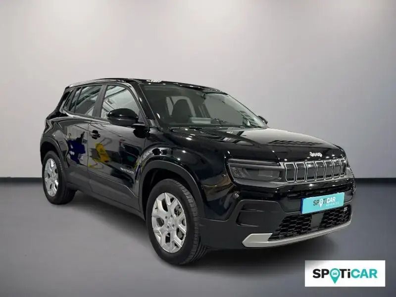 Negro Usado 2024 Jeep Avenger Altitude SUV | 21.990 € (Un poco caro) - Imagen 1/4