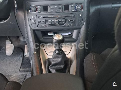 Azul Usado 2012 Citroën C5 Exclusive Berlina | 9900 € (Caro) - Imagen 1/4