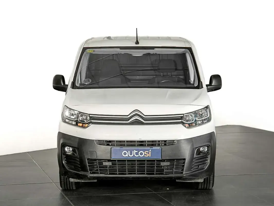 Usado Citroën Berlingo 102 CV (75 kW) 2020 Blanco Monovolumen