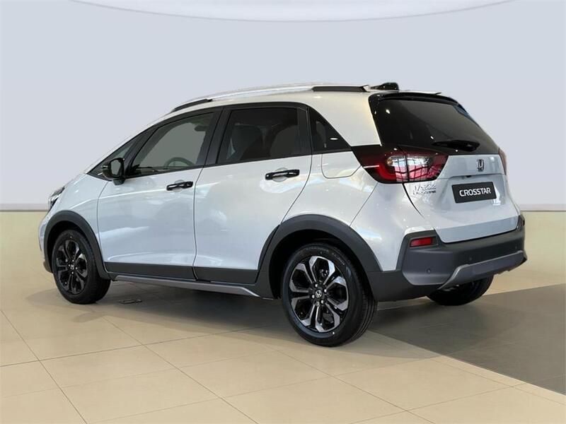 Usado Honda Jazz 122 CV (89 kW) 2024 Platinum white p. Utilitario