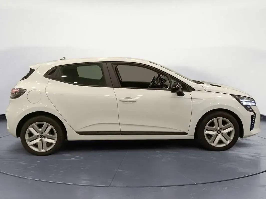 Usado Renault Clio V Evolution 91 CV (66 kW) 2024 Blanco Utilitario