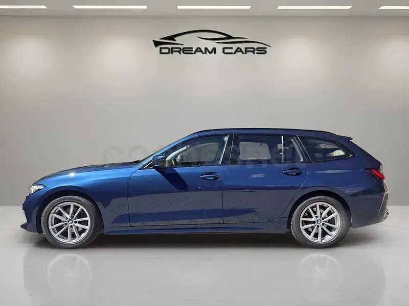 Usado BMW 318 Shadowline 150 CV (110 kW) 2022 Azul Familiar