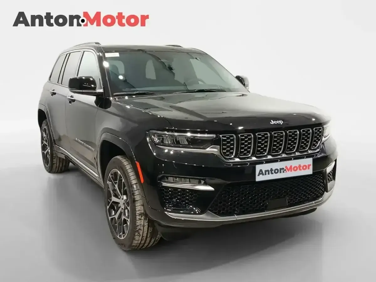 Usado Jeep Grand Cherokee Summit 381 CV (280 kW) 2024 Negro SUV
