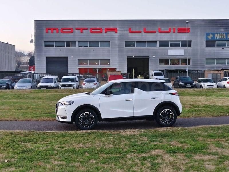Blanco Usado 2019 DS Automobiles DS3 Crossback So Chic SUV | 12.500 € (Super precio) - Imagen 1/4