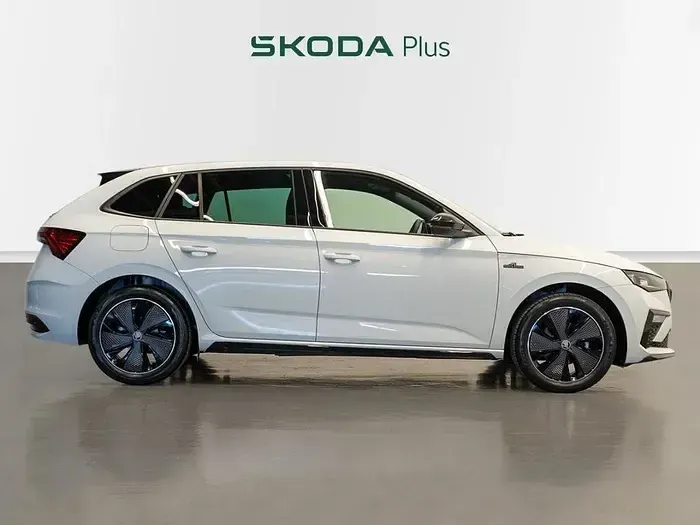 Nuevo Skoda Scala Monte Carlo 150 CV (110 kW) 2026 Blanco Utilitario