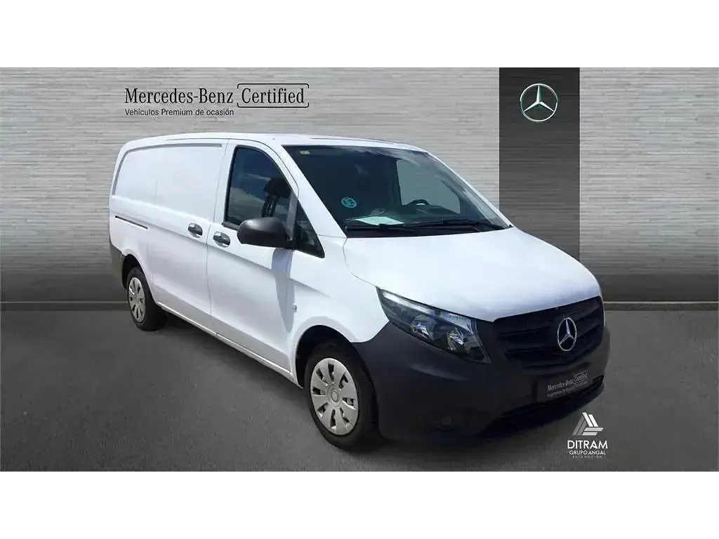 Usado Mercedes Vito 114 CV (83 kW) 2018 Blanco Van