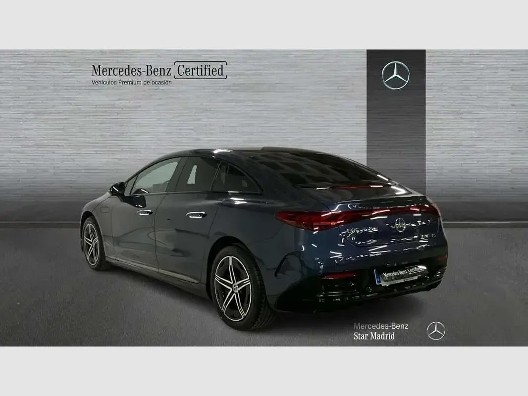Usado Mercedes EQE350 AMG 235 kW (320 CV) 2026 Azul Berlina