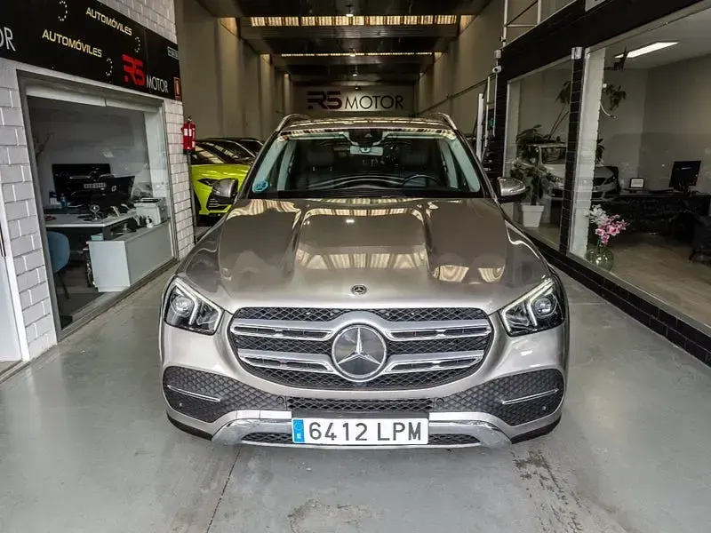Usado Mercedes GLE300 245 CV (180 kW) 2021 Beige SUV