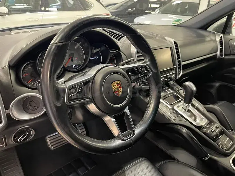 Usado Porsche Cayenne S 385 CV (283 kW) 2016 Marrón SUV