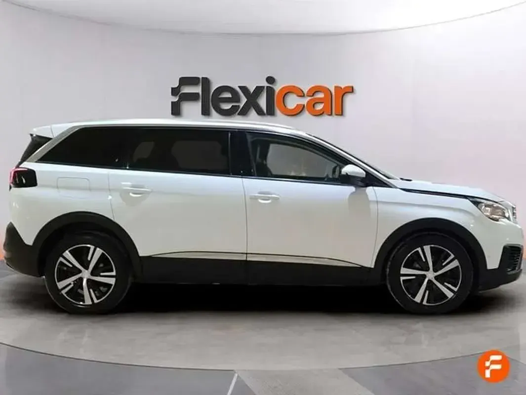 Occasion Peugeot 5008 Allure 131 PK (96 kW) 2019 Wit SUV