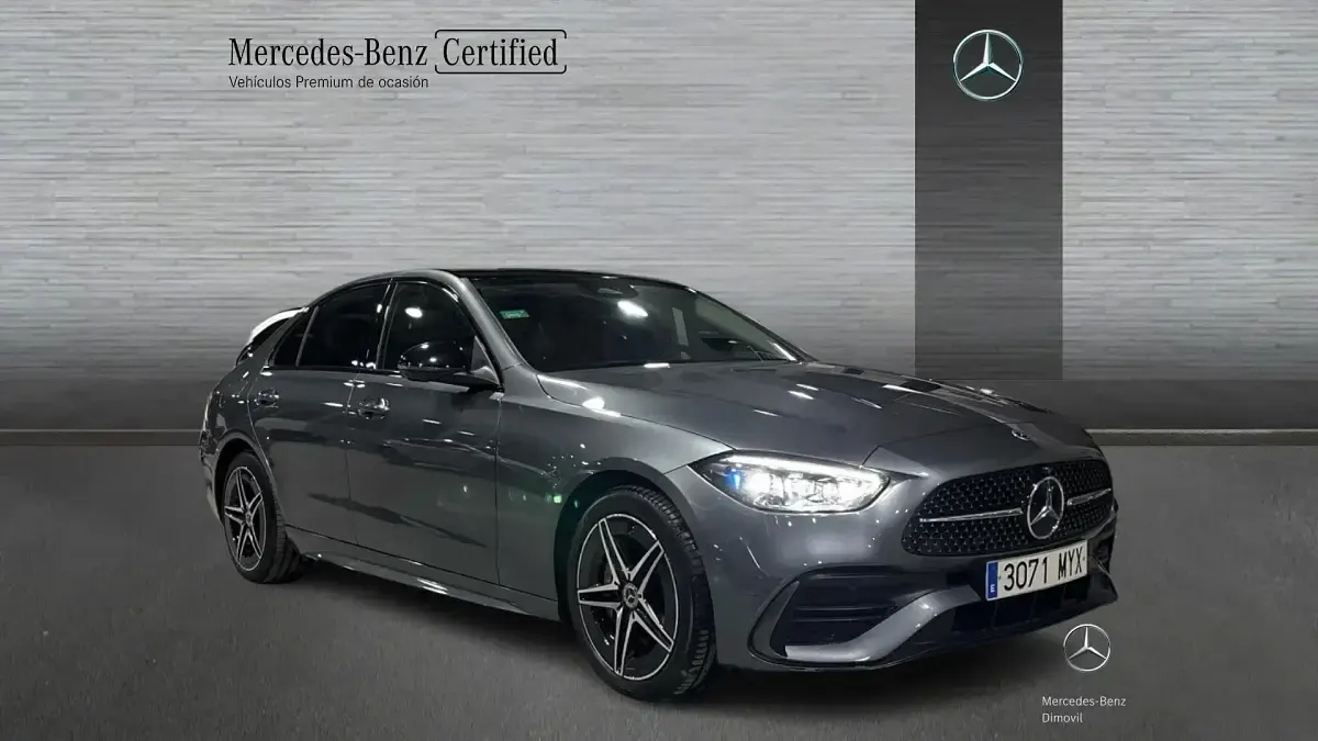 Usado Mercedes C300 265 CV (194 kW) 2025 Gris Berlina