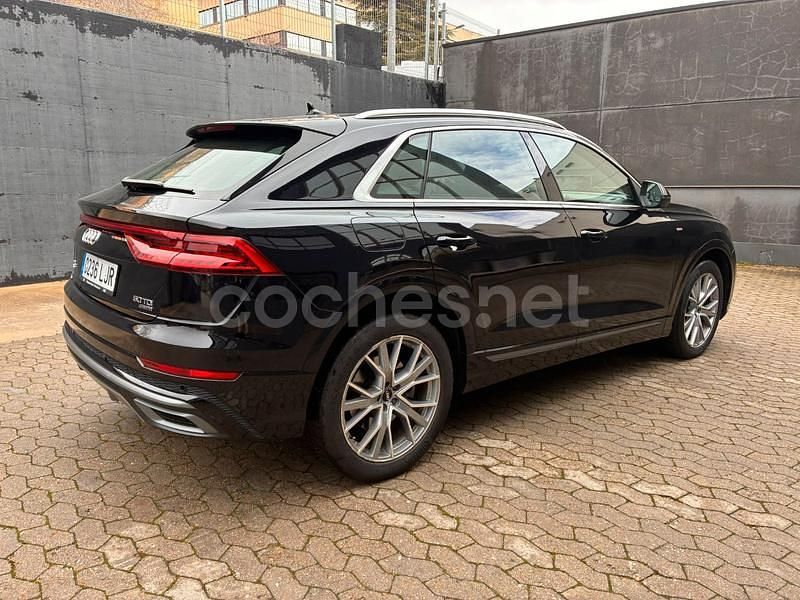 Usado Audi Q8 S-Line 286 CV (210 kW) 2020 Negro SUV