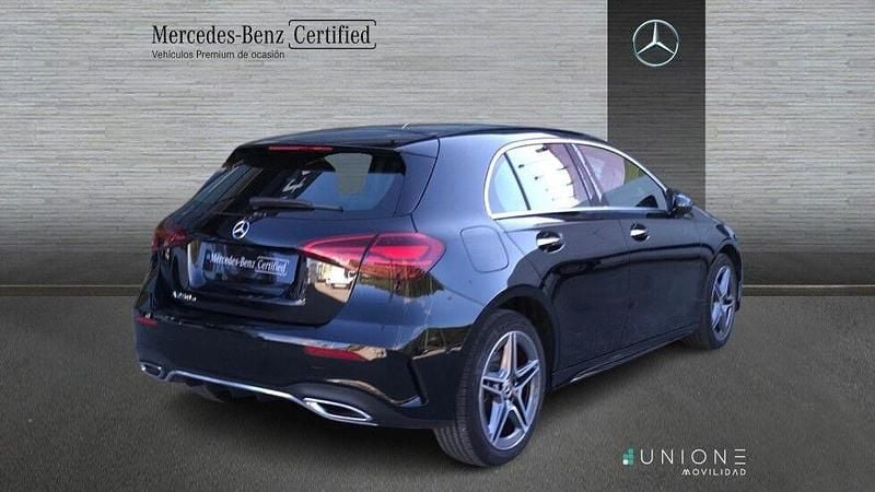 Usado Mercedes A250 AMG line 218 CV (160 kW) 2025 Negro Berlina