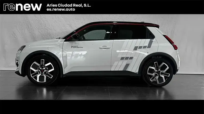 Usado Renault R5 Techno 88 kW (120 CV) 2025 Blanco Utilitario