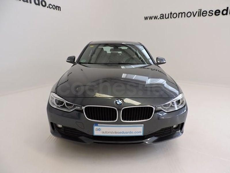 Usado BMW 320 Comfort Edition 184 CV (135 kW) 2015 Gris / plata Berlina
