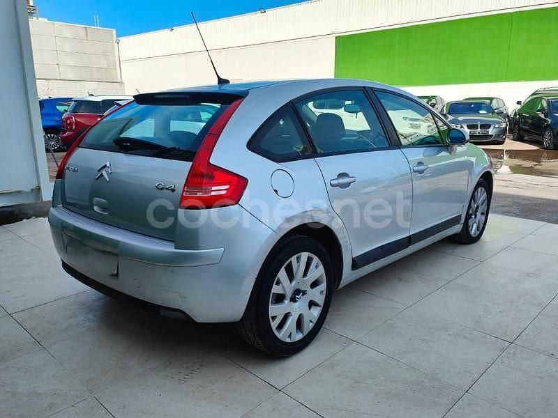 Usado Citroën C4 110 CV (80 kW) 2008 Gris / plata Berlina