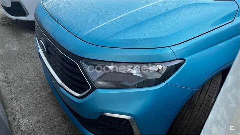 Usado Ford Grand Tourneo Connect Titanium 114 CV (83 kW) 2023 Azul Monovolumen