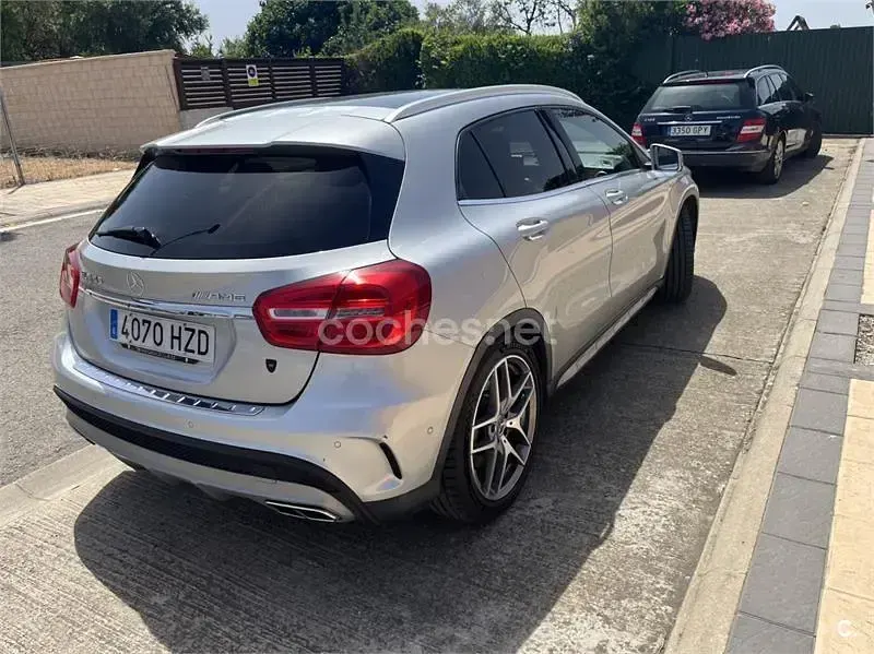 Usado Mercedes GLA45 AMG AMG 360 CV (264 kW) 2014 Gris / plata SUV