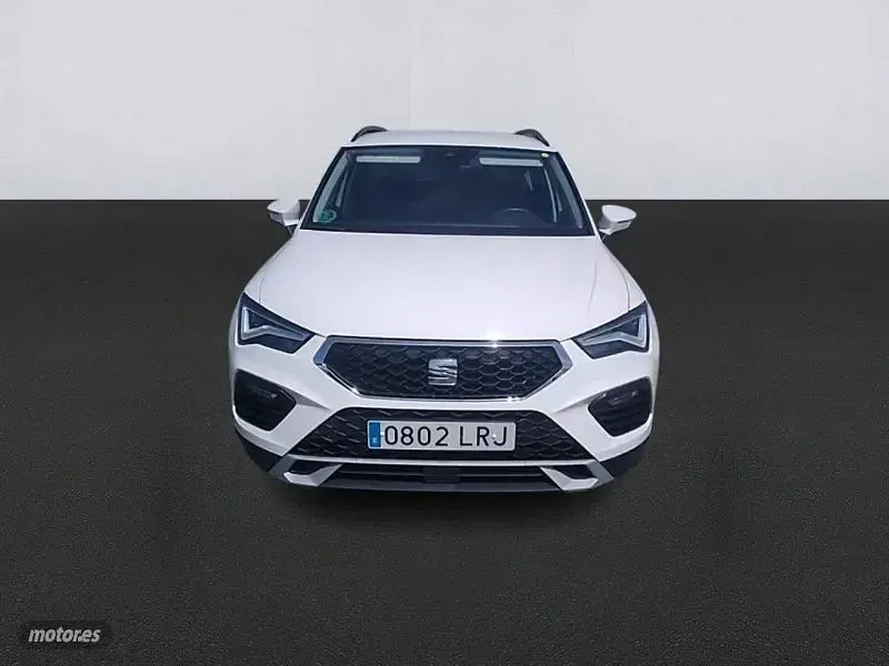 Usado Seat Ateca Style 110 CV (80 kW) 2021 Blanco SUV