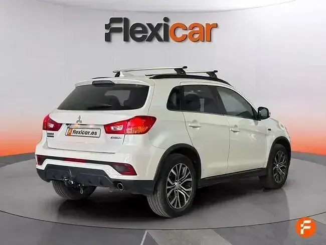 Usado Mitsubishi ASX Motion 114 CV (83 kW) 2017 Blanco SUV