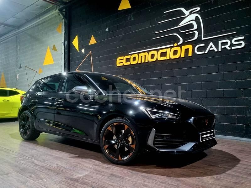 Usado Cupra Leon 150 CV (110 kW) 2022 Negro Familiar