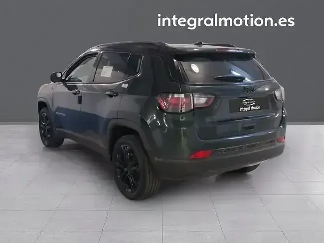 Nuevo Jeep Compass North 130 CV (95 kW) 2025 Verde SUV