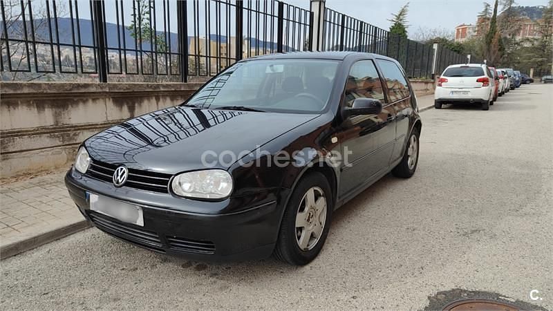 Usado VW Golf III Conceptline 100 CV (73 kW) 1999 Negro Berlina