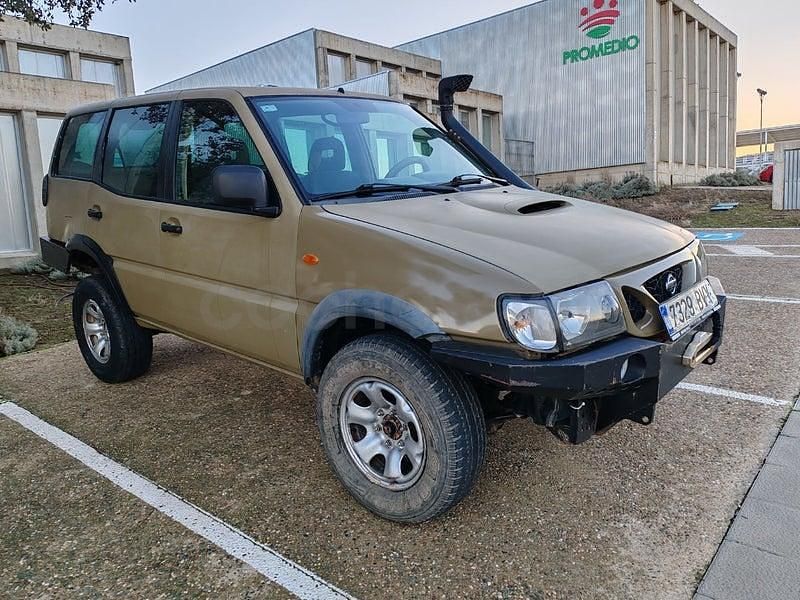 Usado Nissan Terrano 125 CV (91 kW) 2002 Marrón SUV