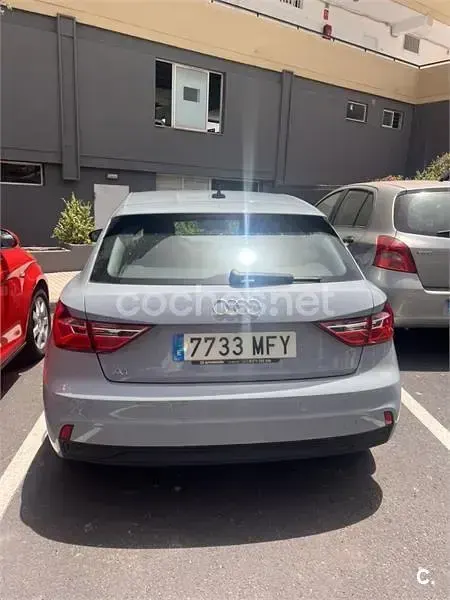 Usado Audi A1 Sportback S-Line 110 CV (80 kW) 2023 Gris / plata Utilitario