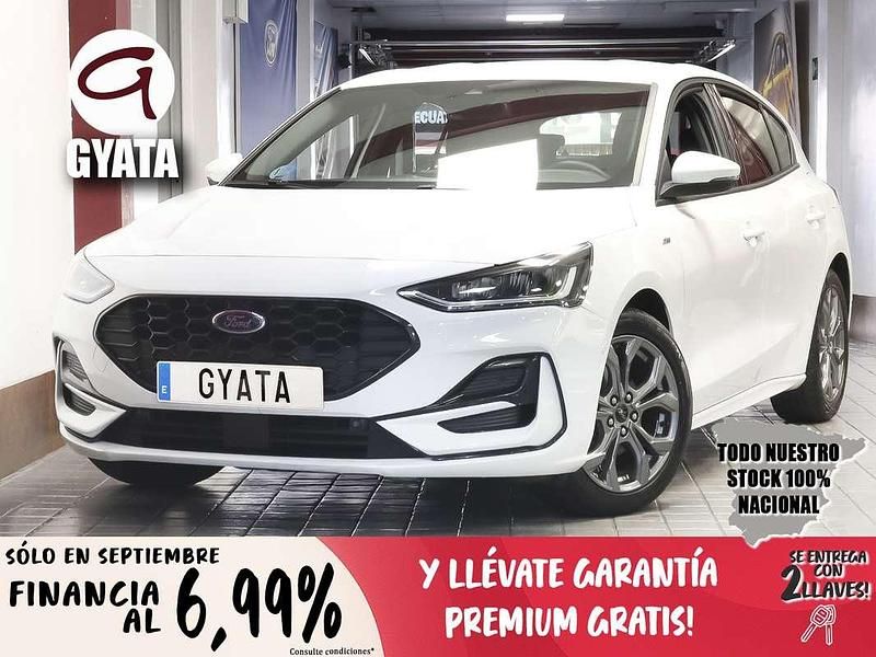 Blanco Usado 2024 Ford Focus ST-Line Utilitario | 19.700 € (Precio justo) - Imagen 1/4