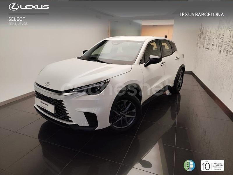 Blanco Usado 2024 Lexus LBX SUV | 31.900 € (Buen precio) - Imagen 1/4