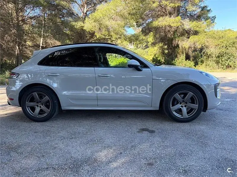 Usado Porsche Macan 245 CV (180 kW) 2019 Gris / plata SUV