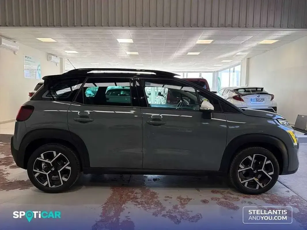 Usado Citroën C3 Aircross PureTech 131 CV (96 kW) 2023 Gris SUV