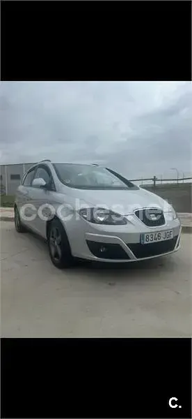 Usado Seat Altea XL I-Tech 140 CV (102 kW) 2015 Gris / plata Monovolumen
