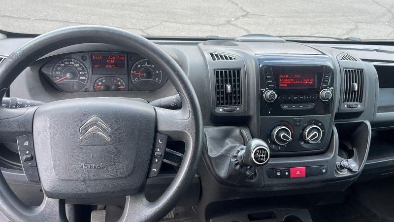 Usado Citroën Jumper 140 CV (102 kW) 2020 Blanco banquise Monovolumen