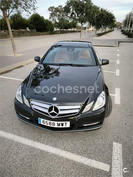 Usado Mercedes E250 204 CV (150 kW) 2012 Negro Coupe