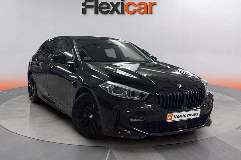 Negro Usado 2021 BMW 118 Utilitario | 25.690 € (Un poco caro) - Imagen 1/4