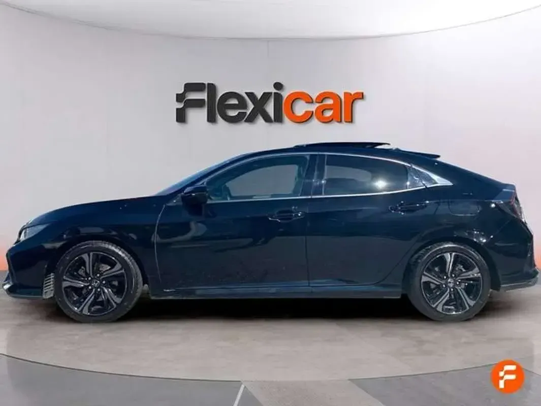Usado Honda Civic Executive 120 CV (88 kW) 2018 Negro Berlina