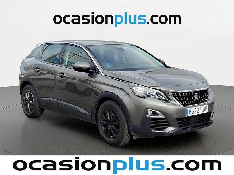 Usado Peugeot 3008 Active 131 CV (96 kW) 2019 Gris SUV