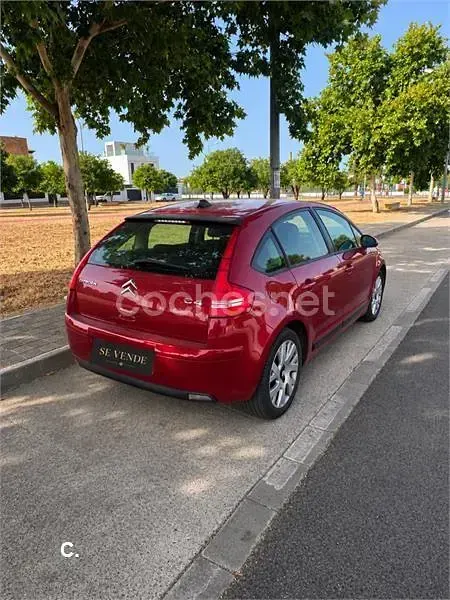 Usado Citroën C4 VTR Sport 110 CV (80 kW) 2005 Rojo Berlina