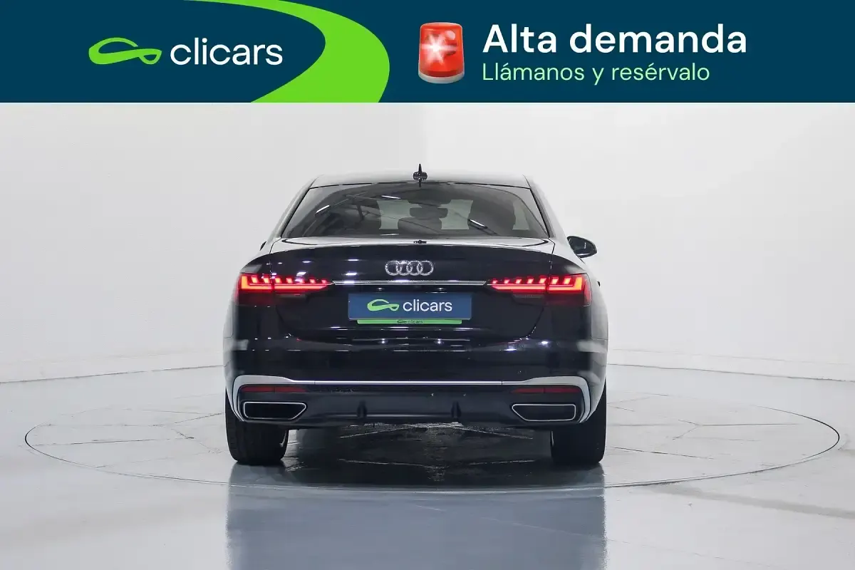 Usado Audi A4 S-Line 136 CV (100 kW) 2021 Negro Berlina