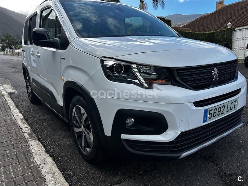 Usado Peugeot Rifter GT-line 130 CV (95 kW) 2019 Blanco Monovolumen