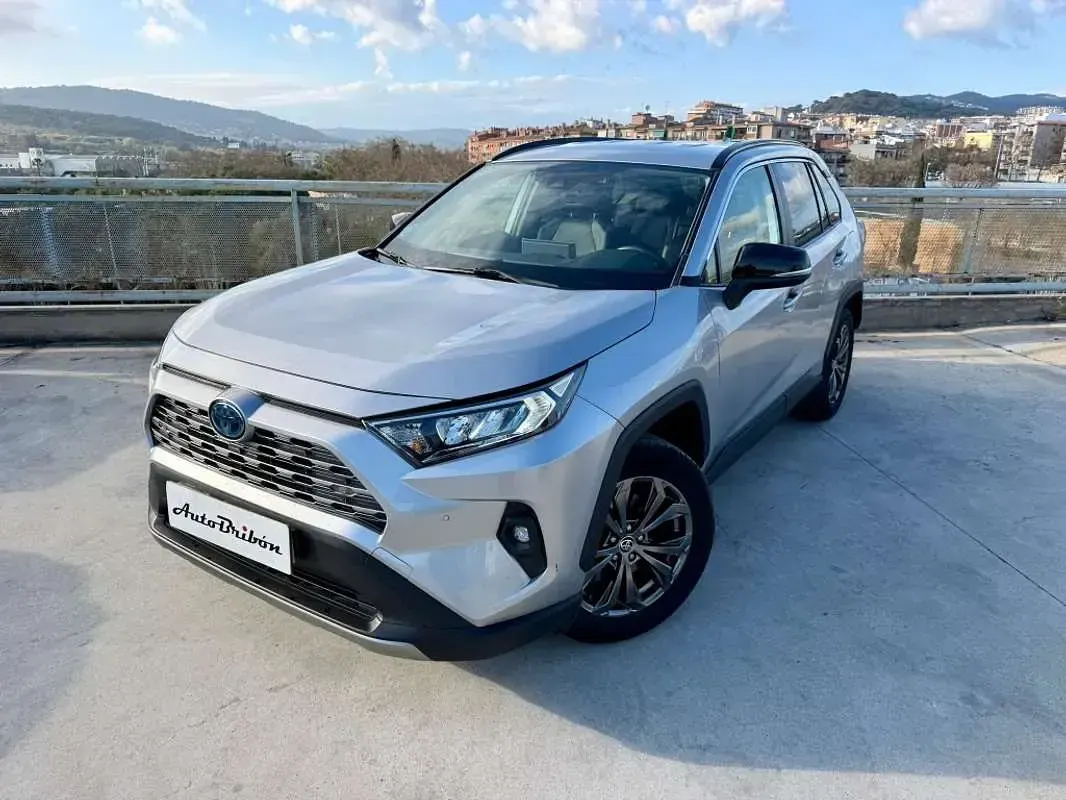 Brugt Toyota RAV4 Hybrid Luxury 218 HK (160 kW) 2023 Sølv SUV
