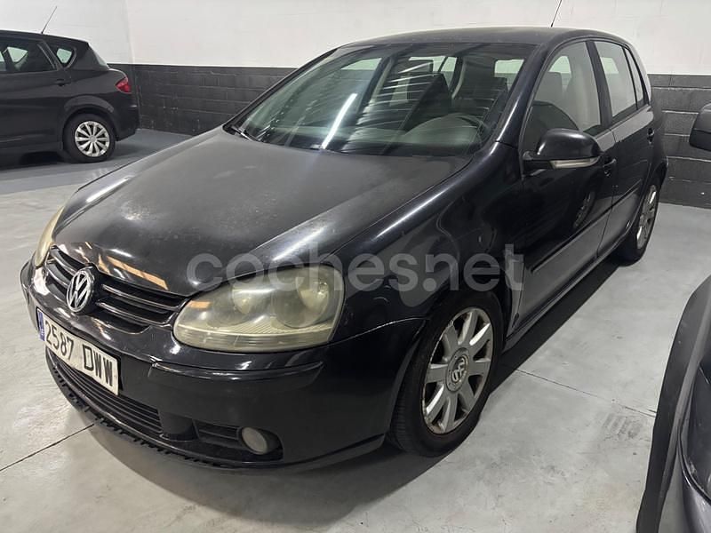 Negro Usado 2006 VW Golf Highline Berlina | 3250 € (Buen precio) - Imagen 1/4