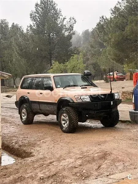 Usado Nissan Patrol 158 CV (116 kW) 2002 Beige SUV