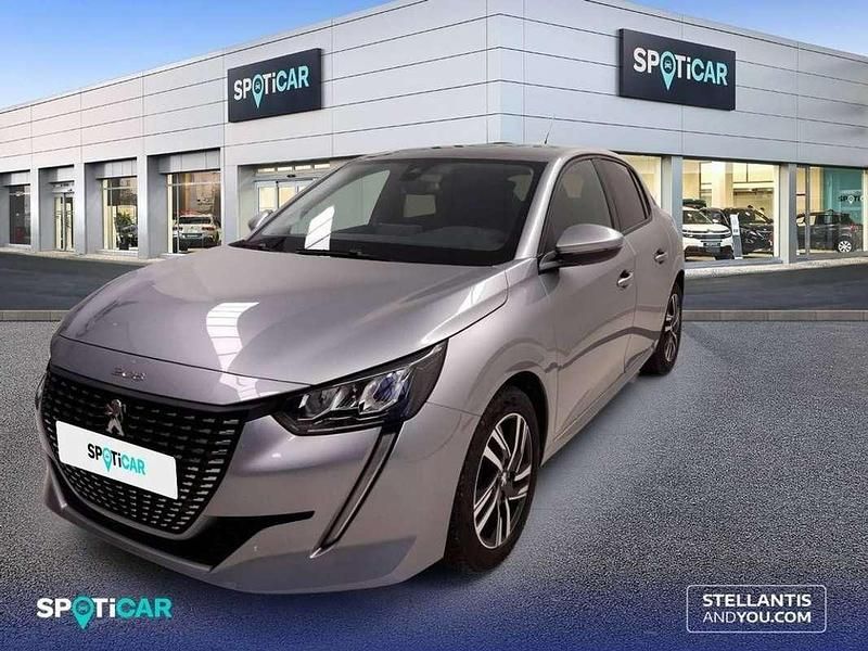 Gris / plata Usado 2022 Peugeot 208 Allure Utilitario | 14.900 € (Un poco caro) - Imagen 1/4