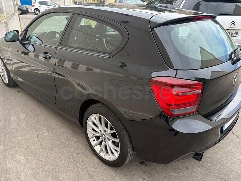 Usado BMW 116 Comfort Edition 136 CV (100 kW) 2013 Negro Utilitario