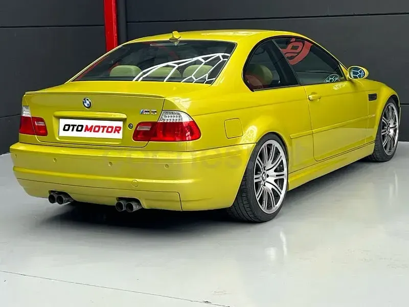 Usado BMW M3 343 CV (252 kW) 2002 Amarillo Coupe