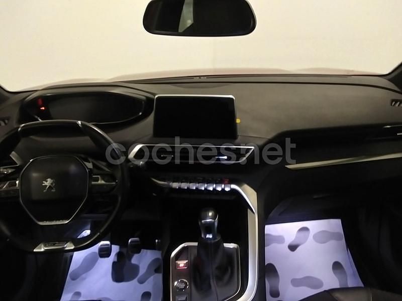 Usado Peugeot 3008 GT-line 130 CV (95 kW) 2018 Granate SUV